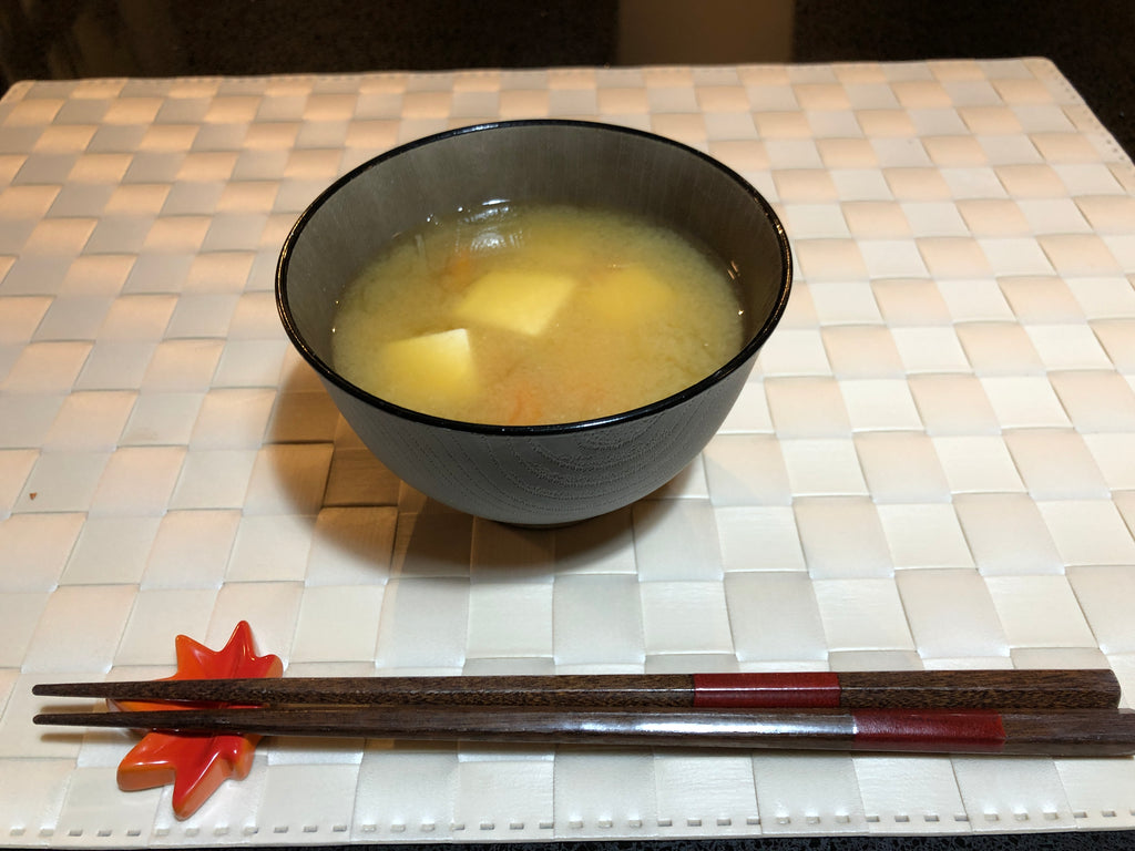 Miso-shiru (miso-suppe)