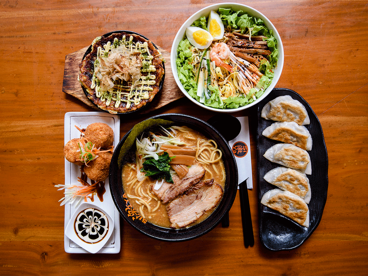 Konvulsiyaga uchragan ayollar videosi U internetda rossiyalik nerdni soradi.